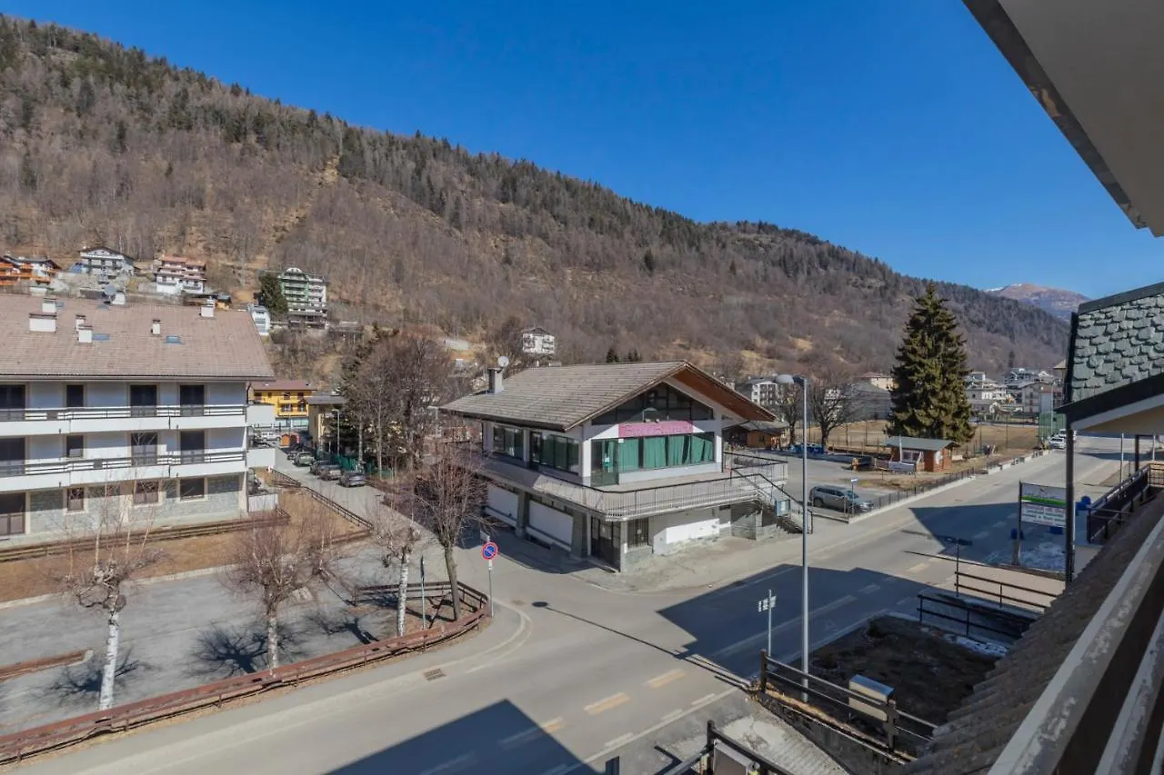Appartamento incantevole in centro Aprica - Des Alpes 0*,  Italia
